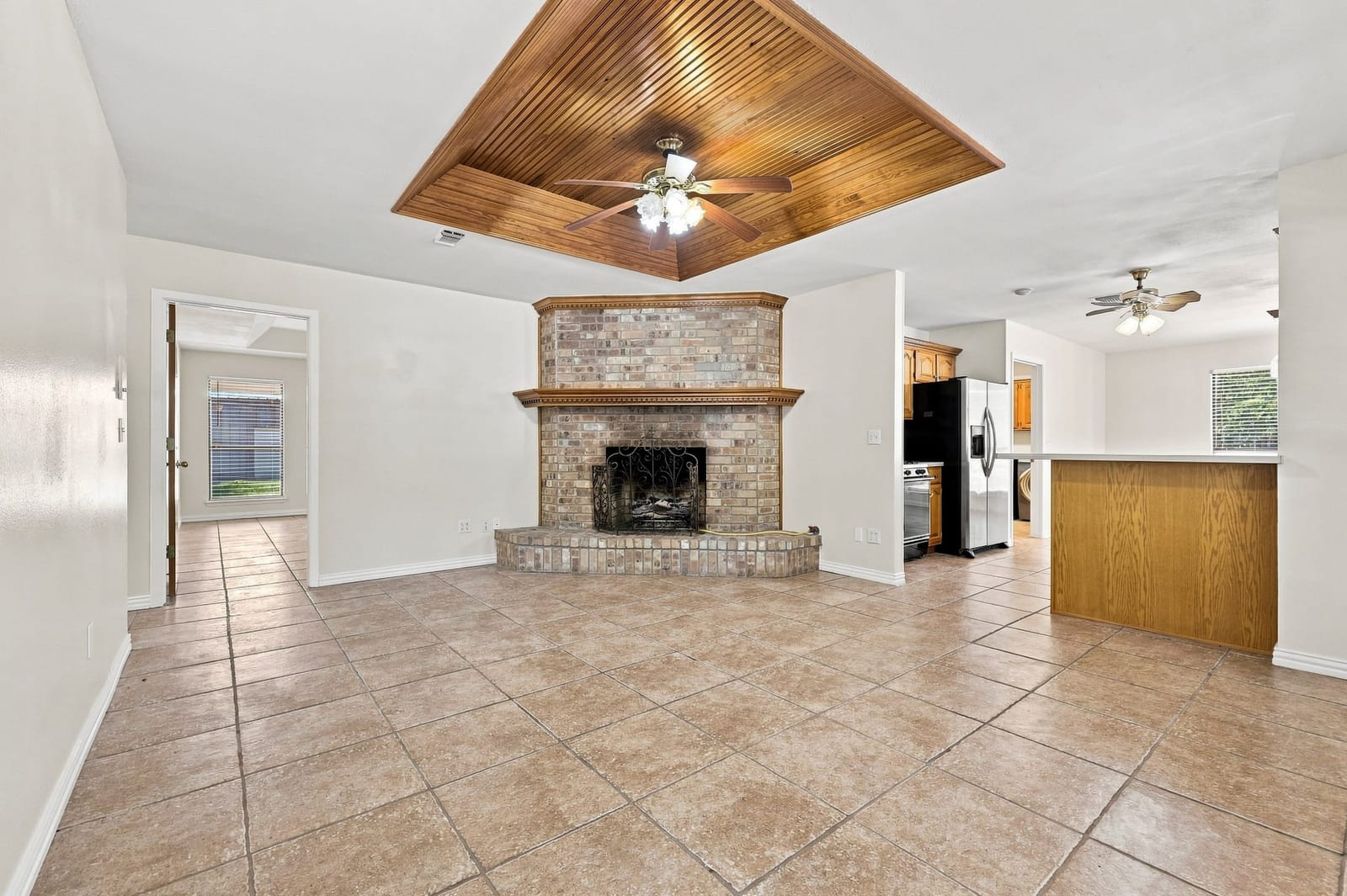 Photo 4 of 225 Red Oak Lane