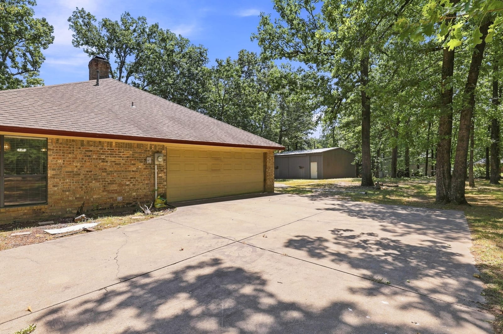 Photo 31 of 225 Red Oak Lane