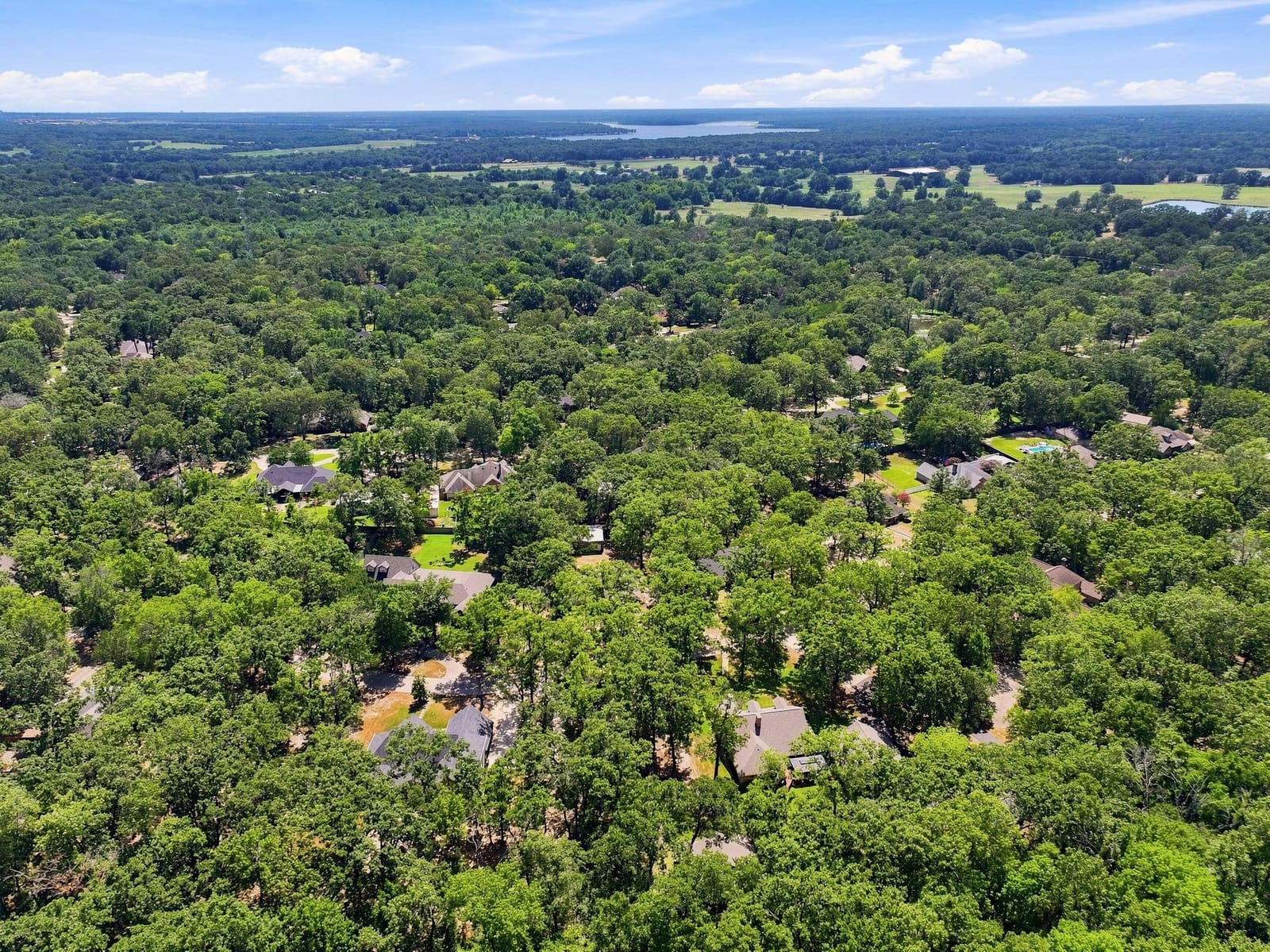 Photo 45 of 225 Red Oak Lane