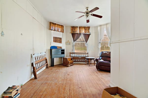 Photo of 1080 Hearon